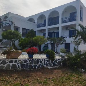 Hotel Flisvos